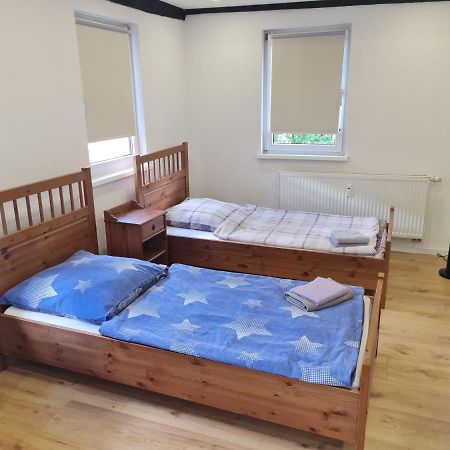 Haupt 3 Hostel Eningen unter Achalm Екстериор снимка