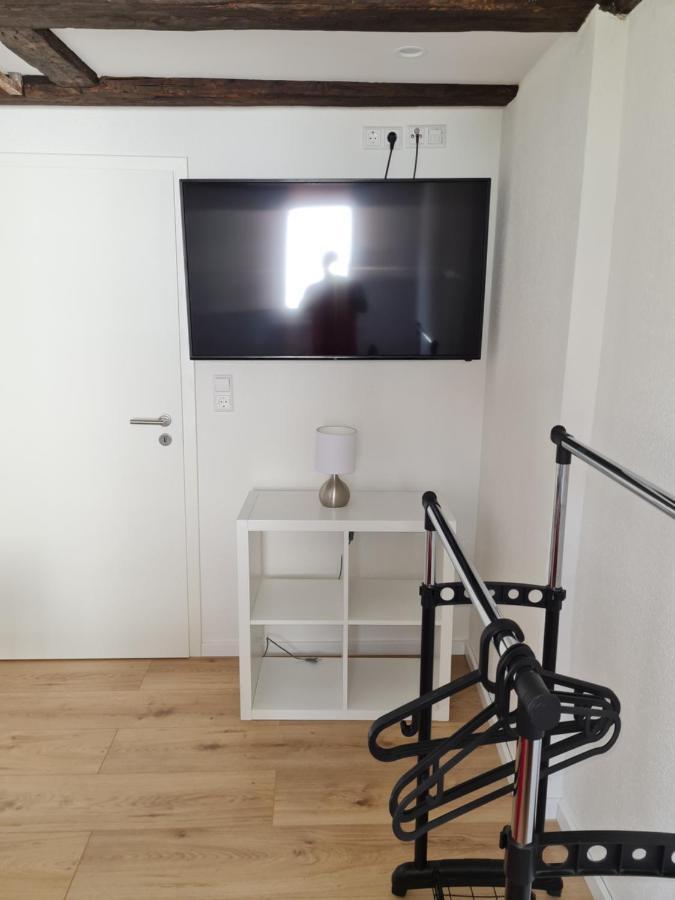 Haupt 3 Hostel Eningen unter Achalm Екстериор снимка