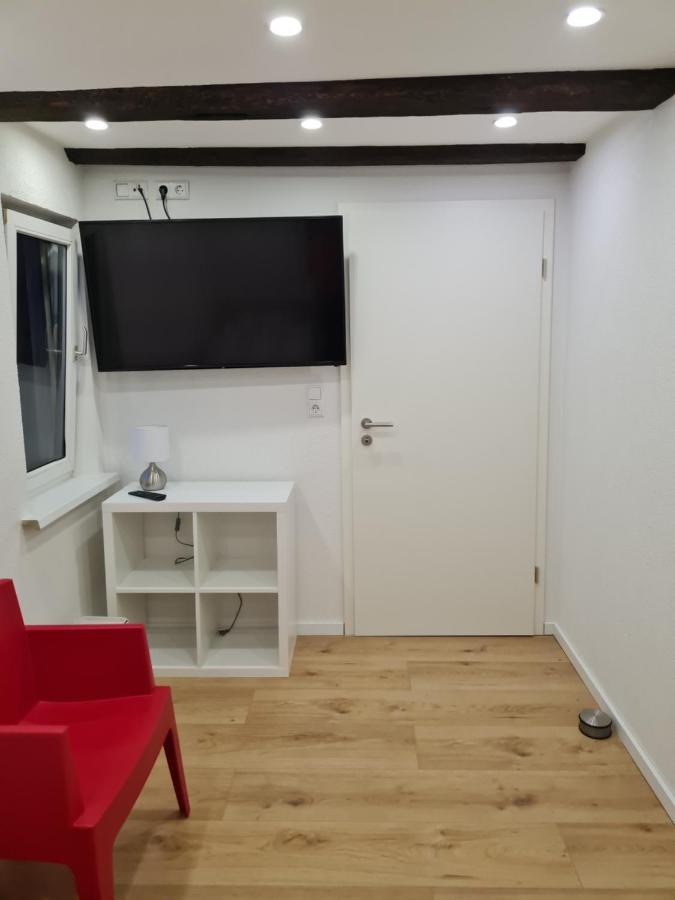 Haupt 3 Hostel Eningen unter Achalm Екстериор снимка