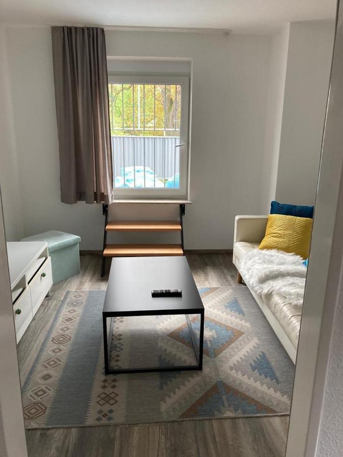 Haupt 3 Hostel Eningen unter Achalm Екстериор снимка